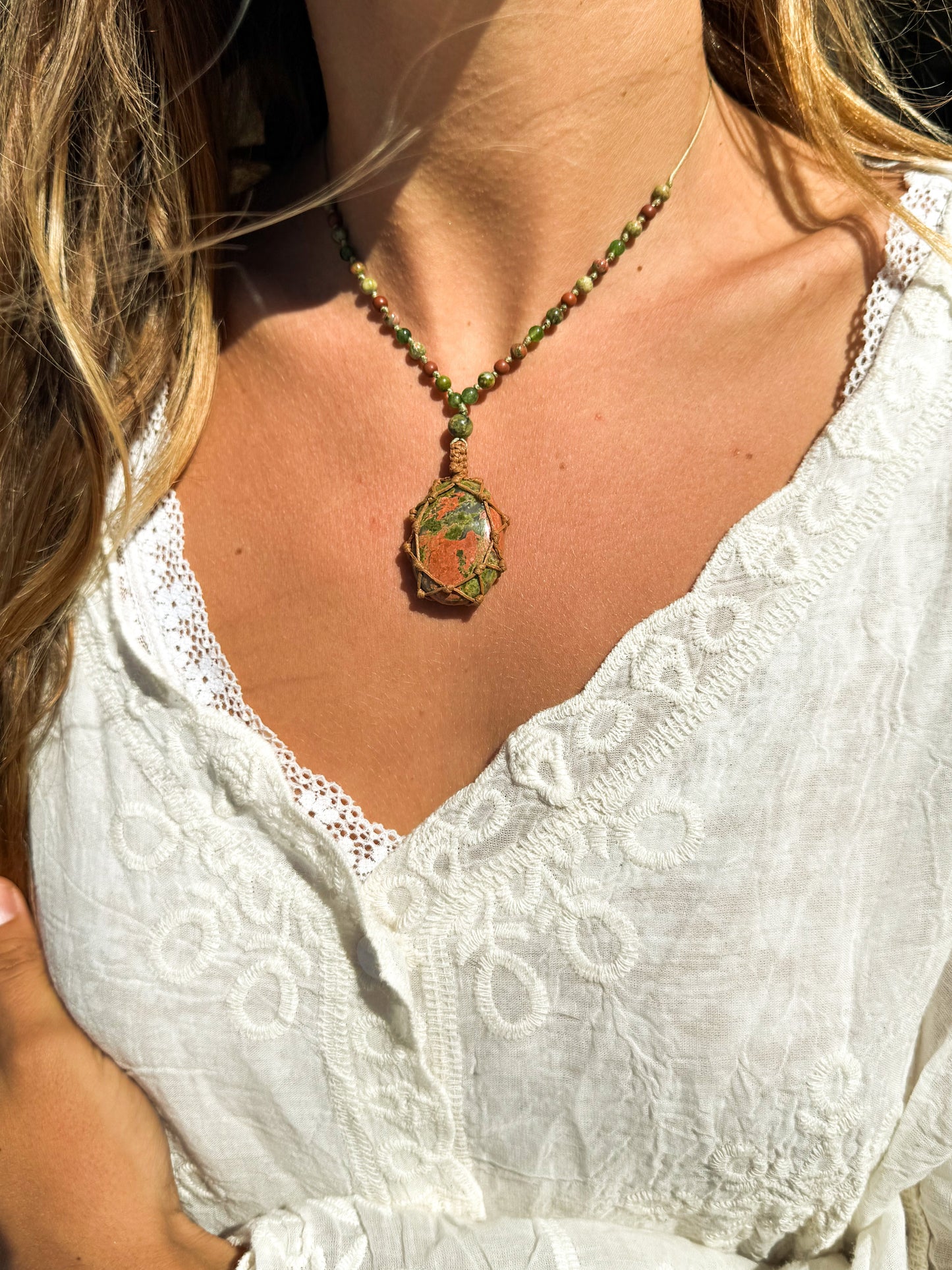 UNAKITE